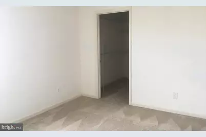 7209 Bladen Place, Gainesville, VA 20155 - Photo 5