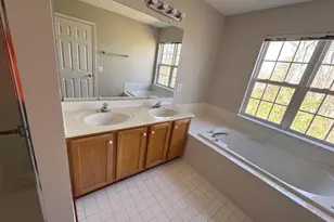 4395 Torrence Pl, Woodbridge, VA 22193 - Photo 19