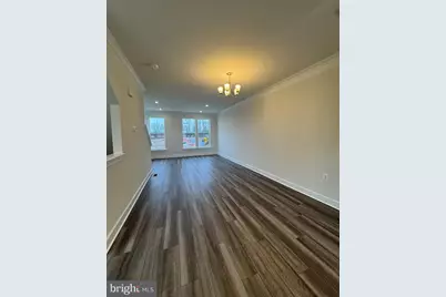 592 Watermans Drive, Woodbridge, VA 22191 - Photo 7