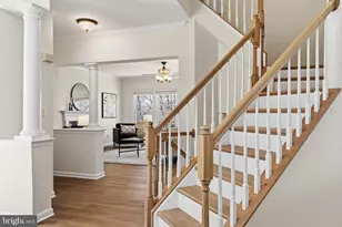 10052 Naughton Ct, Bristow, VA 20136 - Photo 7