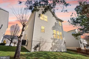 8886 Screech Owl Ct, Gainesville, VA 20155 - Photo 5