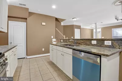 16942 Chesley Place, Woodbridge, VA 22191 - Photo 11