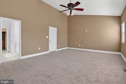 16942 Chesley Place, Woodbridge, VA 22191 - Photo 15