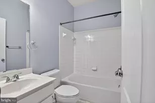 16942 Chesley Pl, Woodbridge, VA 22191 - Photo 25