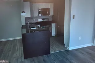 1061 Gardenview Loop, Woodbridge, VA 22191 - Photo 3