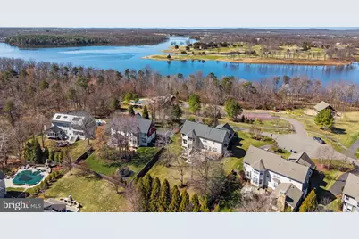 14521 Bluff Point Court, Gainesville, VA 20155 - Photo 5