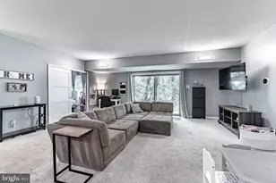 12652 Dara Dr, Woodbridge, VA 22192 - Photo 9