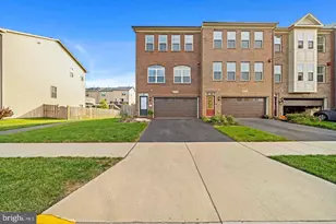 6755 Pinchot Ln, Haymarket, VA 20169 - Photo 1