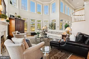 8346 Roxborough Loop, Gainesville, VA 20155 - Photo 45