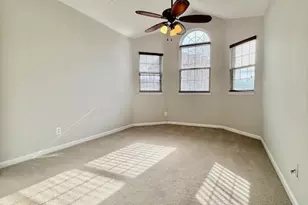 13960 Greendale Dr, Woodbridge, VA 22191 - Photo 7