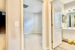 13960 Greendale Dr, Woodbridge, VA 22191 - Photo 9