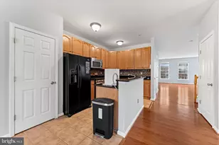 15522 John Diskin Cir, Woodbridge, VA 22191 - Photo 9