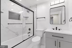 15915 Fairway Dr, Dumfries, VA 22025 - Photo 11