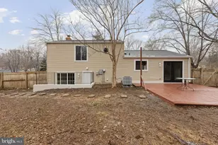 15915 Fairway Dr, Dumfries, VA 22025 - Photo 25