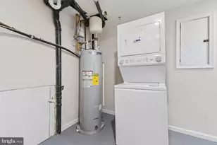 15915 Fairway Dr, Dumfries, VA 22025 - Photo 17