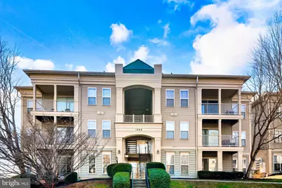 1066 Gardenview Loop #302, Woodbridge, VA 22191 - Photo 1