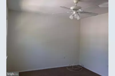 16565 Sherwood Place, Woodbridge, VA 22191 - Photo 5