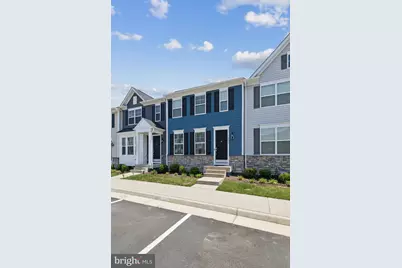 18255 Summit Pointe Drive, Triangle, VA 22172 - Photo 3