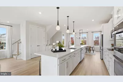 17391 Walnut Grove Way, Dumfries, VA 22026 - Photo 9