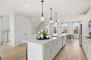 17391 Walnut Grove Way, Dumfries, VA 22026 - Photo 9