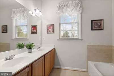 6116 Piney Grove Way, Gainesville, VA 20155 - Photo 19