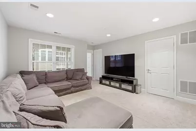 14671 Crossfield Way, Woodbridge, VA 22191 - Photo 5