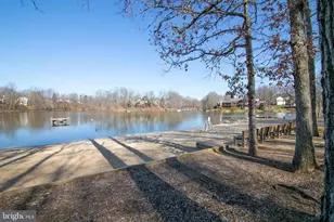 15795 Widewater Dr, Dumfries, VA 22025 - Photo 47