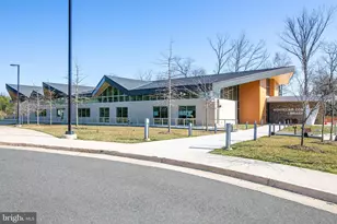 15795 Widewater Dr, Dumfries, VA 22025 - Photo 39