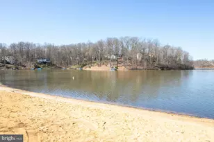 15795 Widewater Dr, Dumfries, VA 22025 - Photo 63