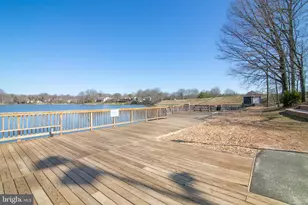 15795 Widewater Dr, Dumfries, VA 22025 - Photo 51