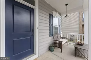 4545 Cotswold Manor Loop, Woodbridge, VA 22192 - Photo 11