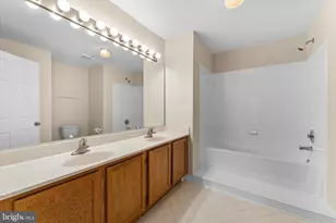 12569 Kempston Ln, Woodbridge, VA 22192 - Photo 43