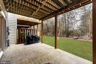 14301 Legend Glen Ct, Gainesville, VA 20155 - Photo 5