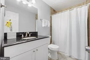 11563 Hill Meade Ln, Woodbridge, VA 22192 - Photo 23