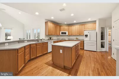 5446 Lick River Lane, Gainesville, VA 20155 - Photo 7