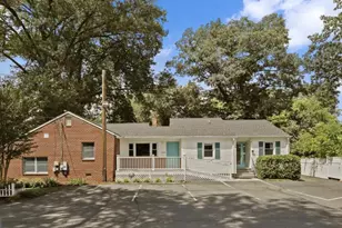 8904 Yorkshire Ln, Manassas, VA 20111 - Photo 1