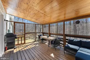 5383 Cleburne Ln, Woodbridge, VA 22192 - Photo 21