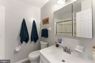 5383 Cleburne Ln, Woodbridge, VA 22192 - Photo 17