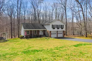 5383 Cleburne Ln, Woodbridge, VA 22192 - Photo 33