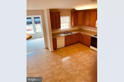 16802 Sweeney Lane, Woodbridge, VA 22191 - Photo 3