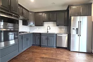 8943 Brewer Creek Pl, Manassas, VA 20109 - Photo 3