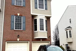 8943 Brewer Creek Pl, Manassas, VA 20109 - Photo 1