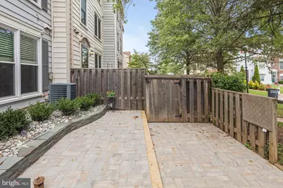 7442 Emerald Drive, Manassas, VA 20109 - Photo 3