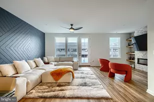 2596 Neabsco Common Pl, Woodbridge, VA 22191 - Photo 11