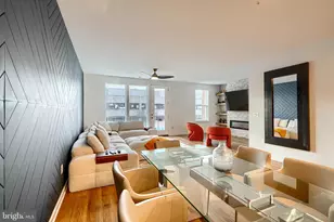 2596 Neabsco Common Pl, Woodbridge, VA 22191 - Photo 9