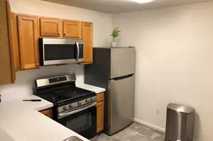 1055 Gardenview Loop, Woodbridge, VA 22191 - Photo 7