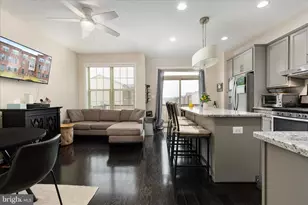 15995 Marsh Pl, Haymarket, VA 20169 - Photo 17