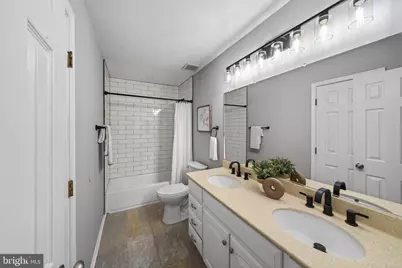 6934 Village Stream Place, Gainesville, VA 20155 - Photo 21