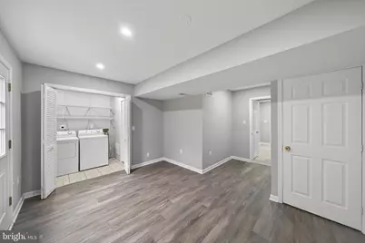 6934 Village Stream Place, Gainesville, VA 20155 - Photo 5