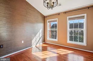 16368 Gangplank Ln, Woodbridge, VA 22191 - Photo 9